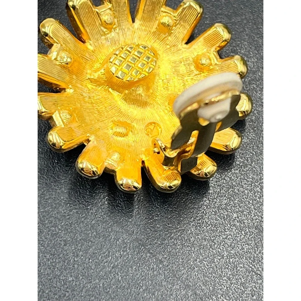 Vintage Swarovski Black Enamel and Gold Starburst Full Lead Clip On Earrings NOS